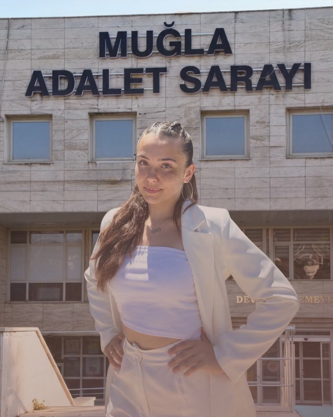 Hande Özel
